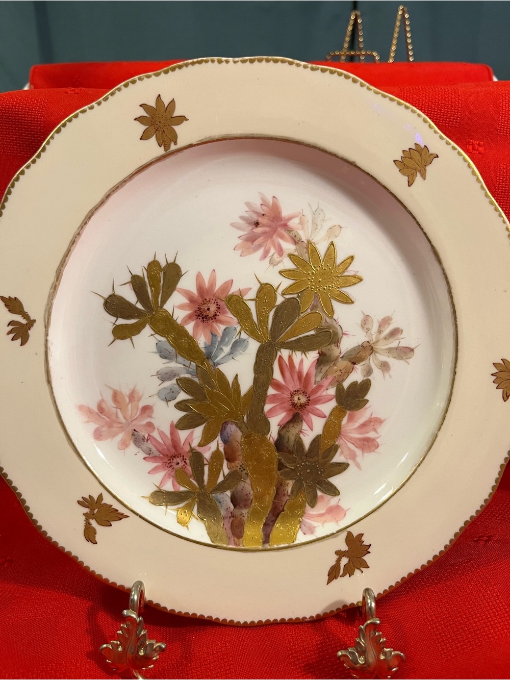 Decorative Gold Floral Porcelain Plate - Pink & White Royal crown Derby Imari